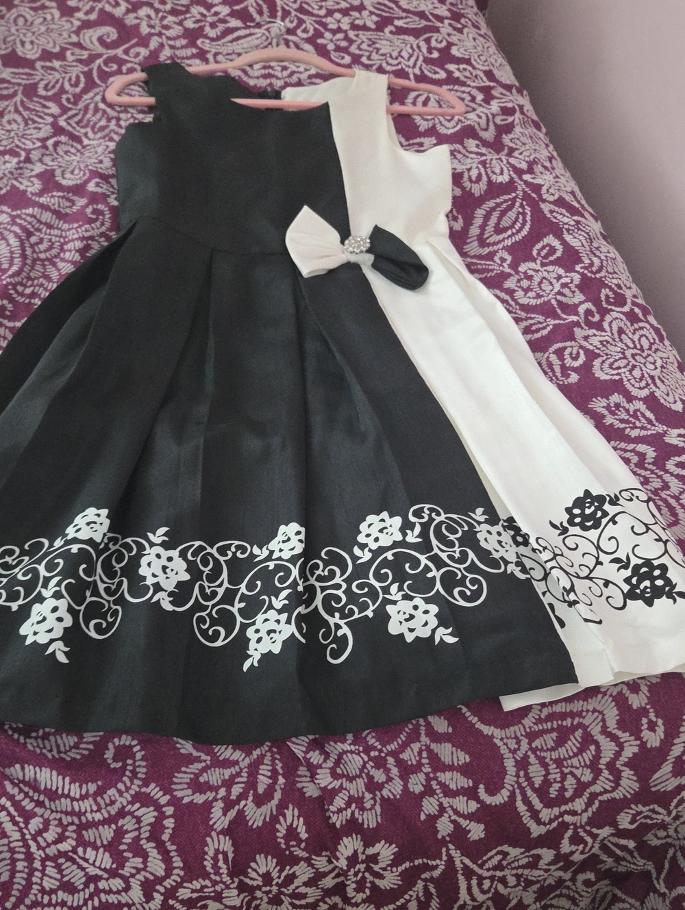 Black & White Floral Bow Girls' Party Dress